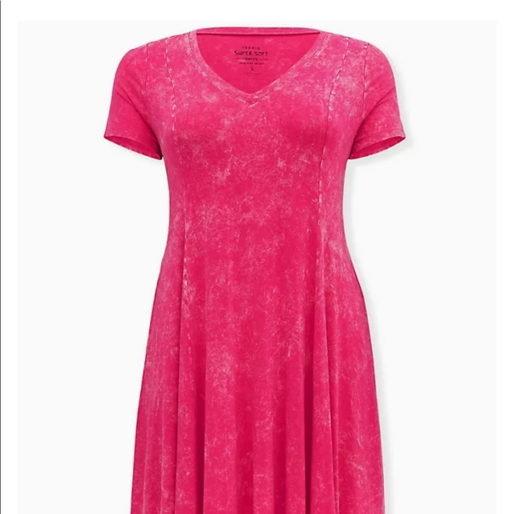 TORRID SUPER SOFT HOT PINK MINERAL WASH FLUTED MINI DRESS